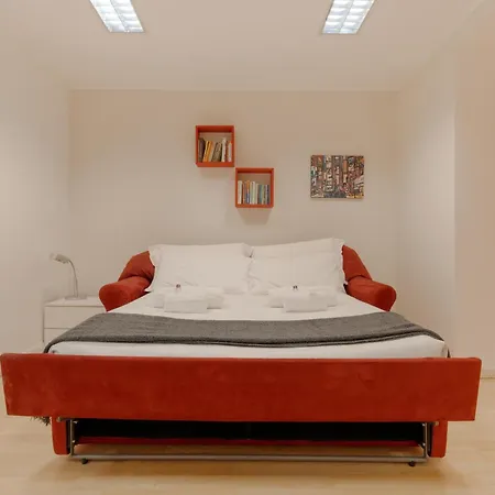 Urban Loft With Pool Table - M3 And Train Station - Duomo In 10 Min Apartman Milánó