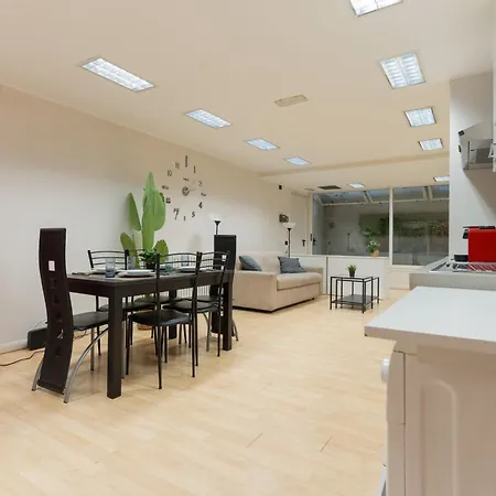 Apartman Urban Loft With Pool Table - M3 And Train Station - Duomo In 10 Min