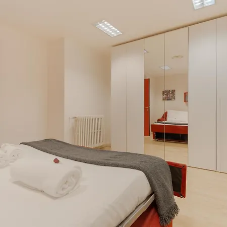 Urban Loft With Pool Table - M3 And Train Station - Duomo In 10 Min